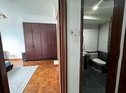 Highland Road (D19), Terrace #568745331